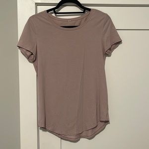 Lululemon t shirt